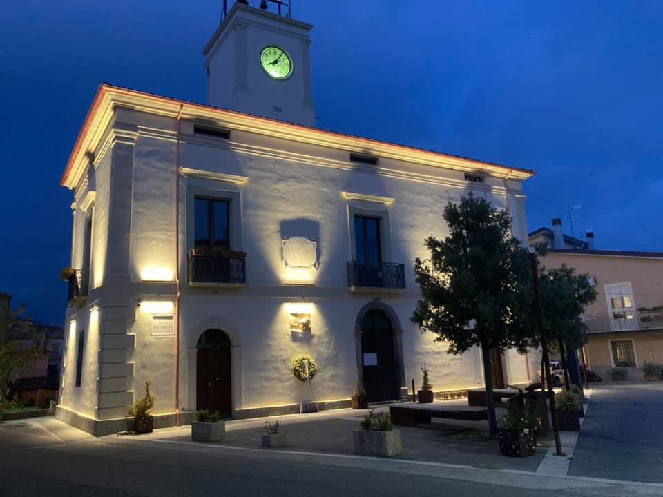 Nuova illuminazione Palazzo Comunale